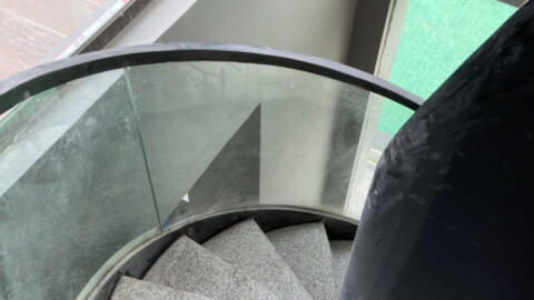 Bậc cầu thang Granito Z506