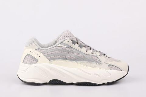 Giày nữ trắng tinh tế